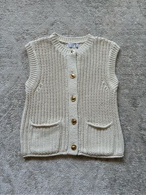 Gallery sweater vest